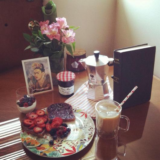 Coffee with Frida